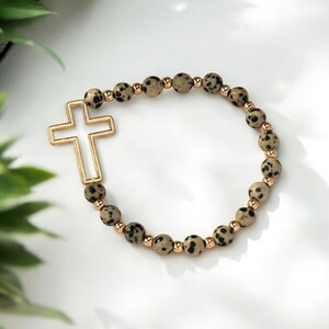 Jesus golden beaded bracelet
