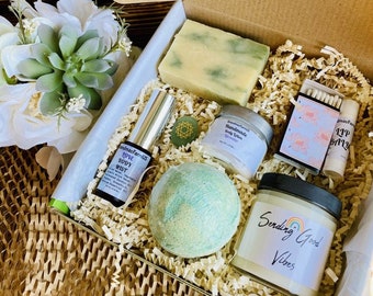 Sending Good Vibes Spa Gift Box | Sending Good Vibes Spa Gift Set | Sending Good Vibes Gift Box | Encouragement Spa Gift Box |