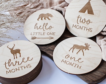 Baby Monthly Photo Props Newborn Photography Wood Monthly Milestones for Baby Photos Wooden Baby Gifts Engraved Baby Milestone Cards