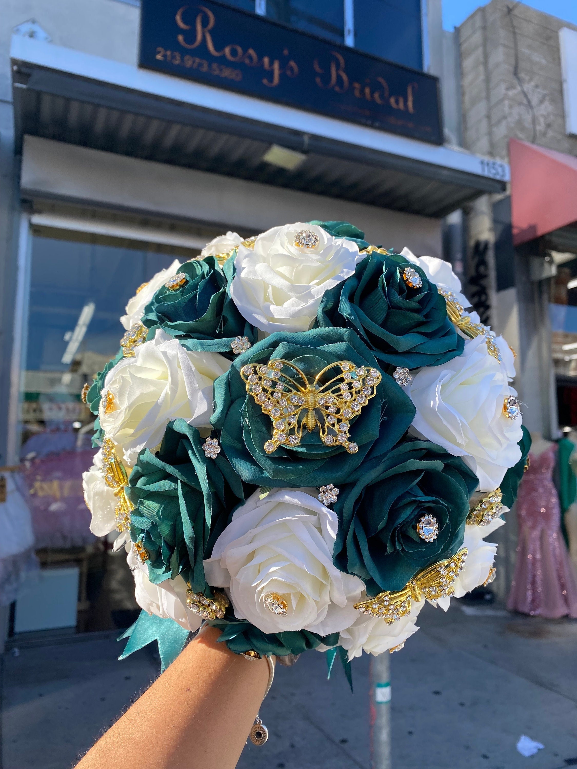 Shades of Blue Bouquet (Ramo Buchon) in Los Angeles, CA