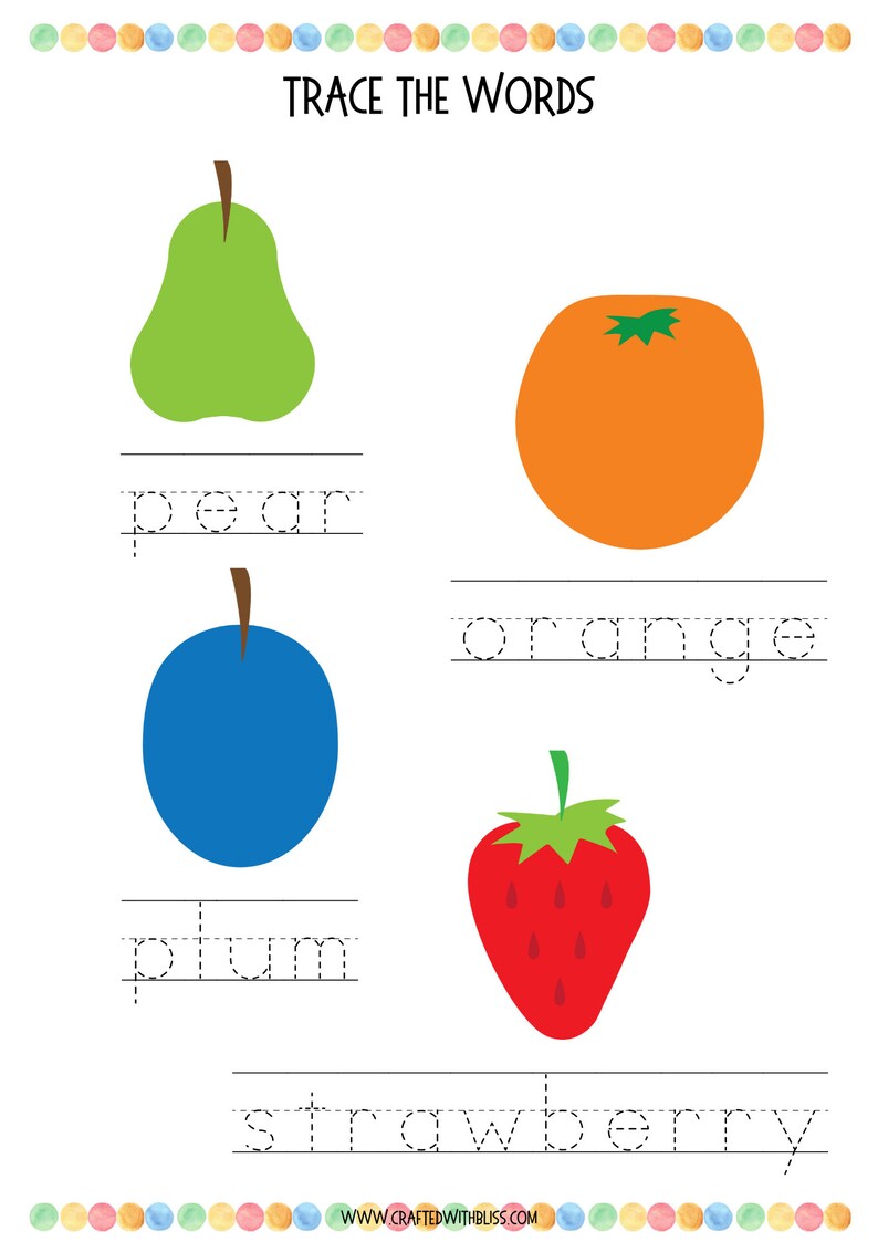 Puede incluir: Una hoja de trabajo imprimible para que los ni&ntilde;os tracen las palabras pera, naranja, ciruela y fresa. Cada palabra est&aacute; emparejada con una ilustraci&oacute;n colorida de la fruta.