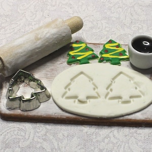 Christmas Cookies Prep Board; 1:12; one-inch scale;  handmade; realistic; Christmas dessert; dollhouse miniature food; miniature cookies