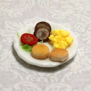 Sausage and Scrambled Eggs Breakfast; One inch scale; 1:12 scale; realistic; handmade; dollhouse miniatures food; miniature sausage