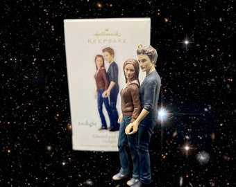 Twilight 2010 Hallmark Keepsake (QX12276) Bella & Edward Christmas Ornament