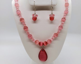 Cat's Eye Glass Beads Necklace & Earrings Set