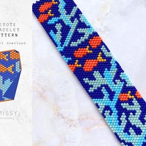 Op de afbeelding: Peyote-steek armbandpatroon met een geometrisch ontwerp in blauw, oranje en wit met de tekst "Peyote Bracelet Pattern" en "Instant download".