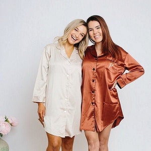 Oversized Bridesmaid Sleep Shirt, Bridesmaid Pajamas, Button Down Shirt, Bridal Party Pajamas, Bachelorette Party Pjs, Spa Party Pajamas