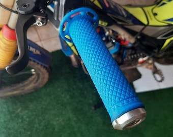 3D printed Ultimate Trials grips