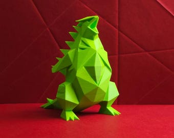 Low Poly Tyranitar Pokémon Figure – 3D Printed Polygon Tyranitar Statue – Rock Dark Type Decor – Gamer Gift – Anime Shelf Display