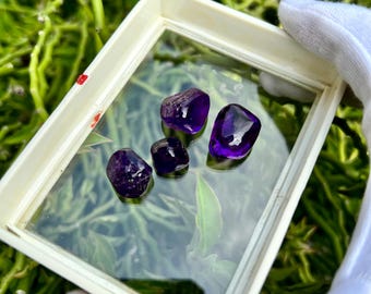 Pedras de Ametista Natural Polidas: Fabricação de Joias, Cristais de Cura (68,00 Quilates)