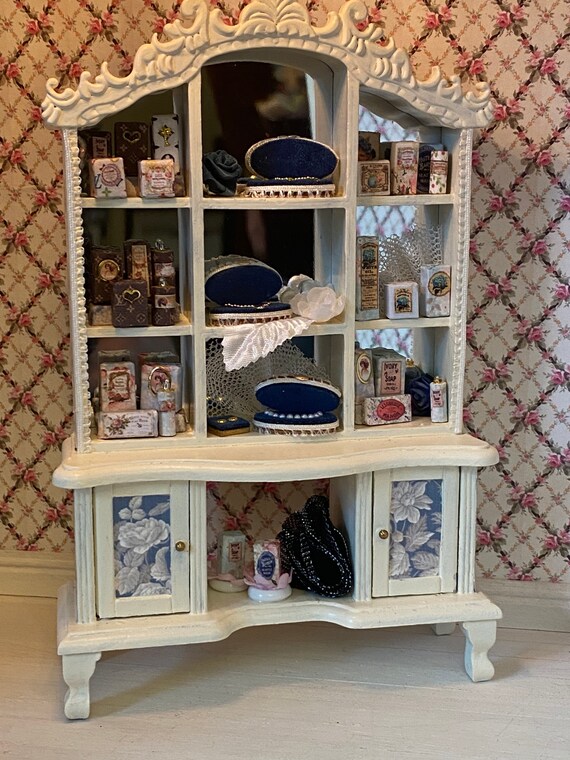 Miniatures Dolls house 112th scale miniature haberdashery basket for ...