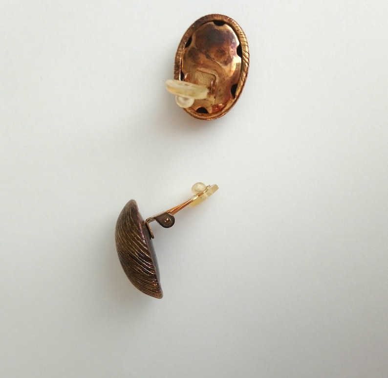 Vintage oval metal copper color clip on earrings Brushed earrings For her
