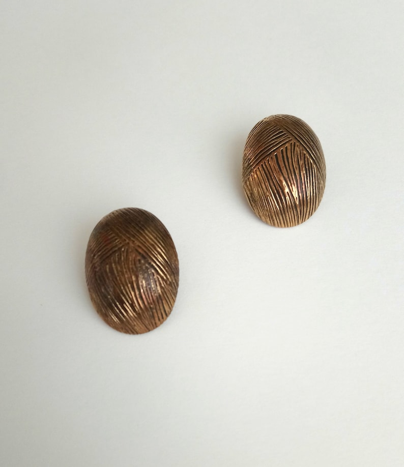 Vintage oval metal copper color clip on earrings Brushed earrings For her