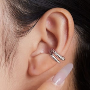 Polsino per l'orecchio a doppia fascia, orecchini martellati senza piercing, polsini a conchiglia, avvolgimento dell'orecchio in argento sterling, polsino per l'orecchio in oro, orecchino di cartilagine, piercing falso