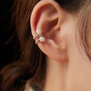 Pearl ear cuff no piercing,gold conch ear cuff,sterling silver ear wrap,double ear cuff with pearl,gold conch earring,cartilage ear cuff