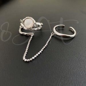 Double Rings with Chain ,Sterling Silver Ring with Pearl, Open Chain Ring, Double Rngs,Cool Ring,Dainty Stacking Rings,Anniversary Gift