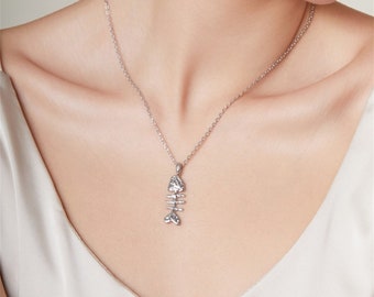 Sterling Silver Fishbone Pendant Necklace, Fish Skeleton Necklace, Unisex Pendant, Summer Jewelry for Women,Cute Ocean necklace