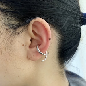 Sterling Silver Ear Cuff Non Piercing,Abstract Lobe Ear Cuff,Cross Hoop Earring,Minimalist Cartilage Cuff, Wrap Conch Earring,Gift for her