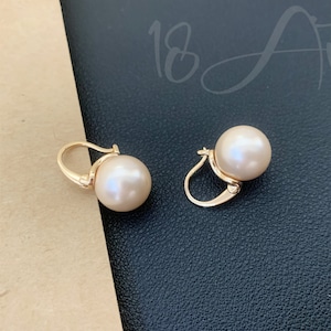 Sterling Silver Pearl Ear Huggie Hoops,Pink Pearl Hoop Earrings,12mm,14mm Pearl Earrings,Bridesmaid Earrings,Elegant Gift for Mom,wedding