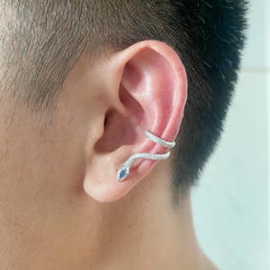 Snake Ear Climber Sterling Silver ,Serpent Conch Cuffs No Piercing,Wrap Earrings for Men Women, Dainty Ear Cuffs,Unique Birthday Gifts