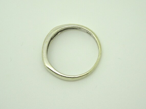 Unique, Solid 9ct White Gold Diamond Two/Double R… - image 9