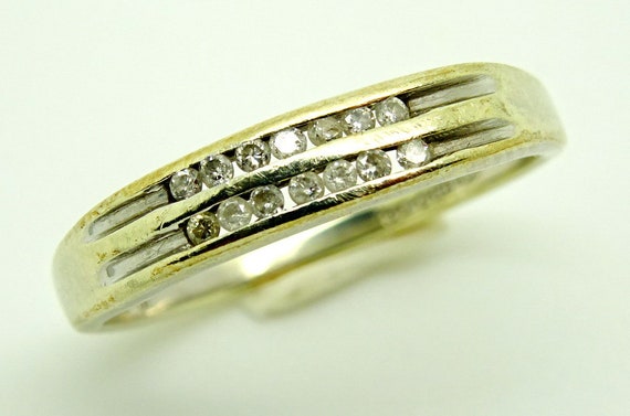 Unique, Solid 9ct White Gold Diamond Two/Double R… - image 5