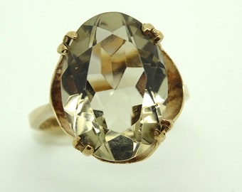 Stunning 9ct Yellow Gold Solitaire Smoky Quartz Ring, Size H 1/2