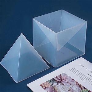 Large Pyramid Mold 15cm, Resin Soap Clay Candles Jewelry 2Pcs Mold Set, Pyramid Candle Mold, DIY Jewelry Holder, Geometric Silicone Pyramids