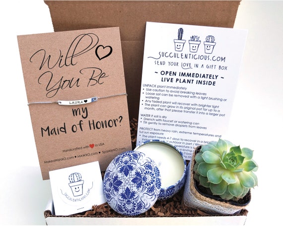 Made of Honor Gift Box, Personalized Bracelet Gift Box for Made of Honor Gifts Succulent Box Gift Soy Candle / Oil Gift Box Engraved Jewelry