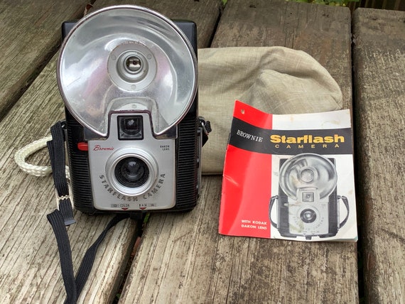 Vintage Kodak Starflash Brownie Camera, Dakon Lens - Etsy