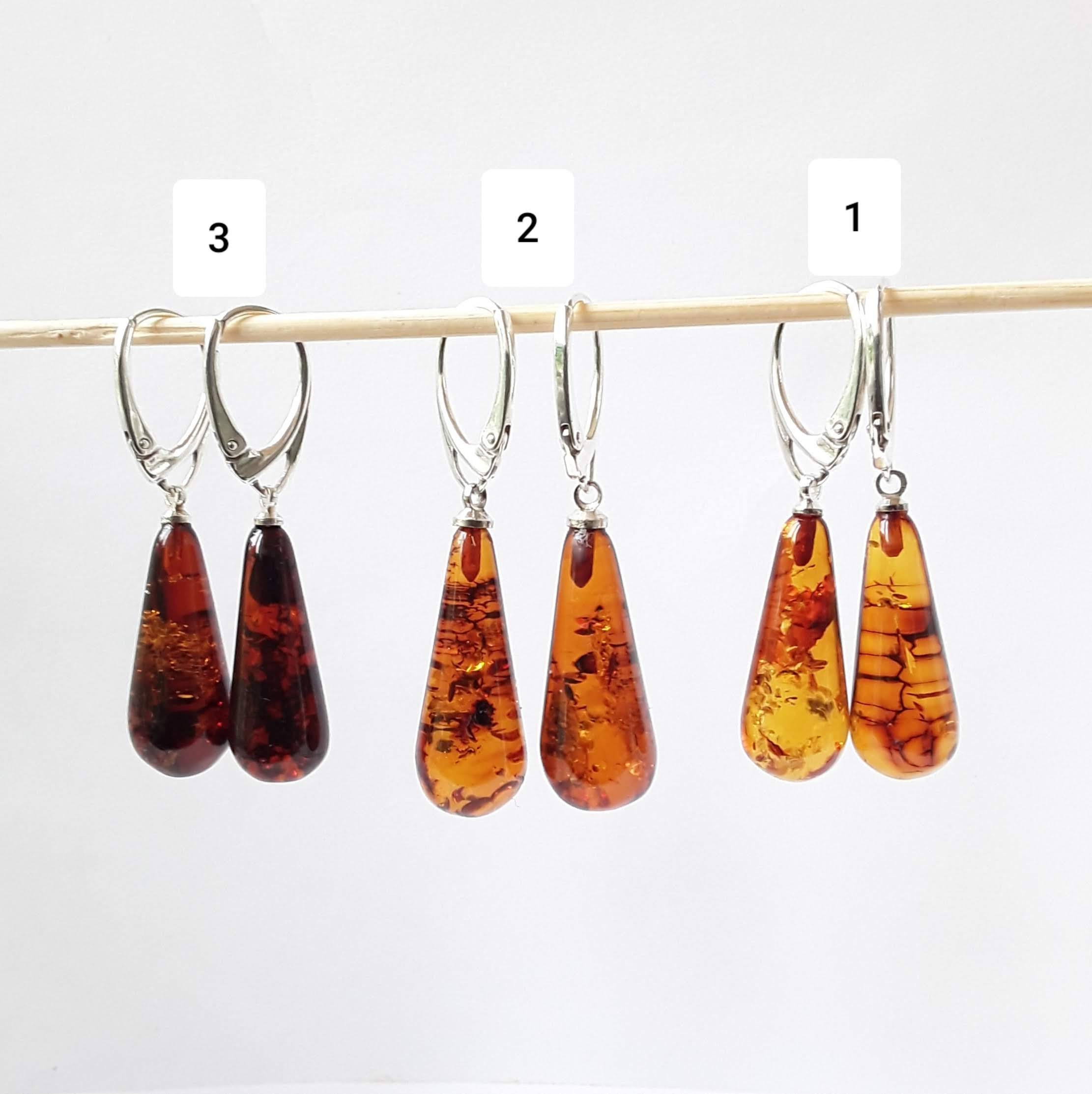 Discover 85+ amber earrings botw super hot 3tdesign.edu.vn