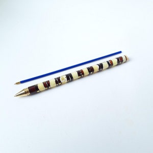 Bellissima penna a sfera in ambra, penna fatta a mano con pietre preziose, penne uniche realizzate a mano, regalo in ambra baltica per scrittori.