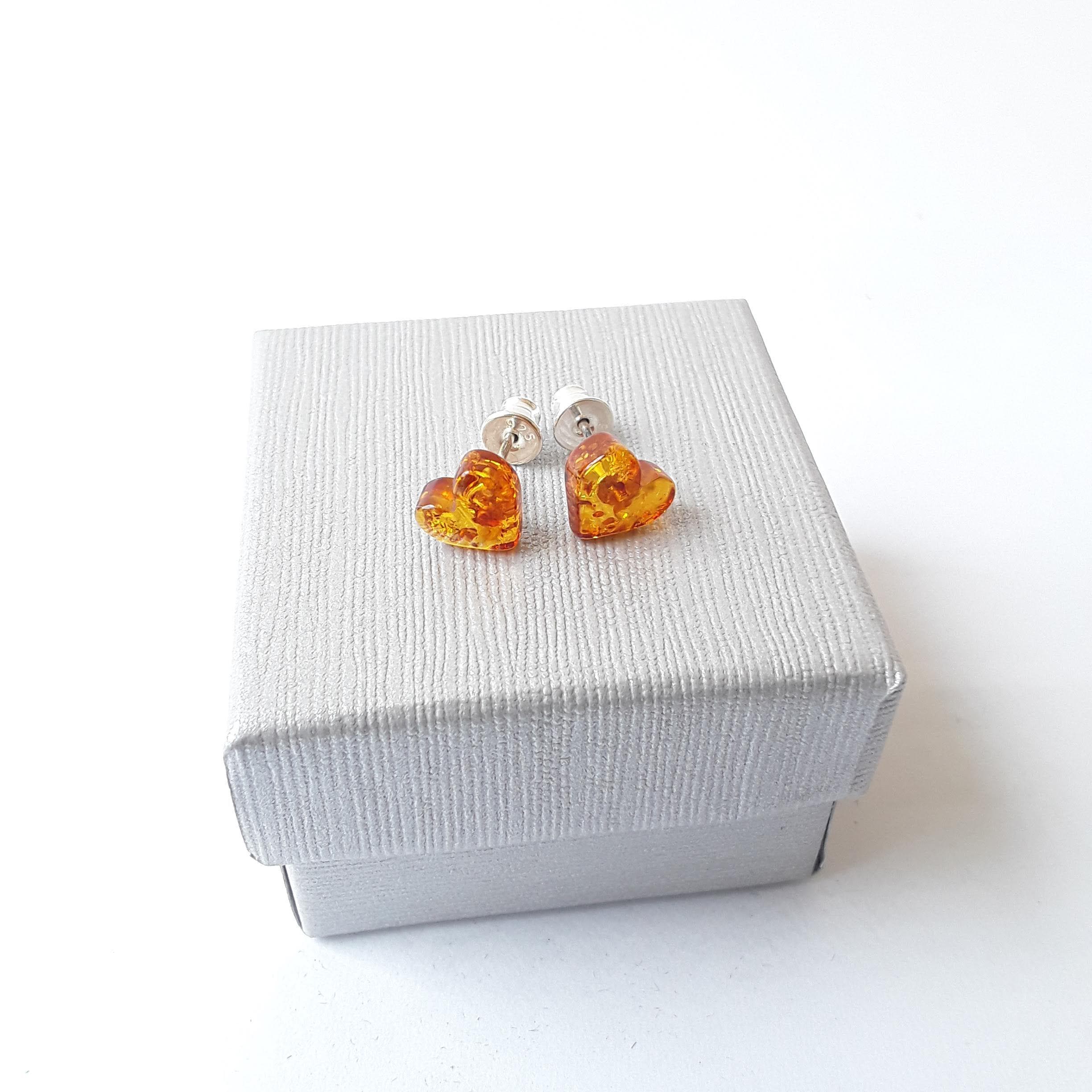 Boucles D'oreilles Clous Cœur En Argent 925 Et Ambre Baltique - Neuf (Pologne)