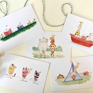 Cartes postales peintes à la main. Lot de 10 dessins d'animaux mignons. Petite cabane bleue dans les arbres