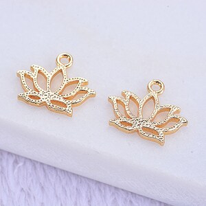 10 Stück Gold Lotus Anhänger, Kettenanhänger, Charm Anhänger, Goldanhänger, vergoldetes Zubehör