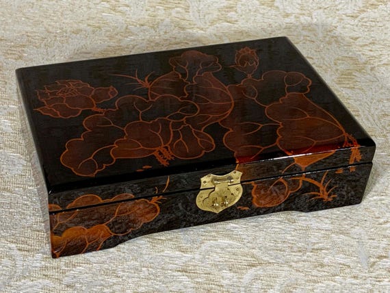 Beautiful Vintage 1980s Jewelry Box filled with Costume Jewelry