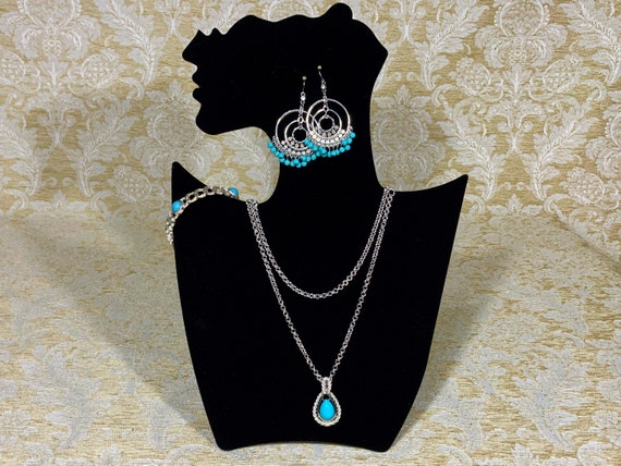 Faux Turquoise Jewelry Set - image 1