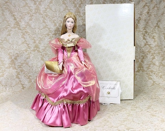 Beautiful &quot;Cinderella&quot; Franklin Mint Heirloom Porcelain Doll
