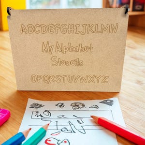 Conjunto de estênceis do alfabeto Montessori – 26 letras maiúsculas e minúsculas de MDF para aprendizagem prática