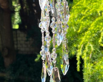 Kristall Suncatcher Kronleuchter: Eleganter Lichtfänger Fensterschmuck