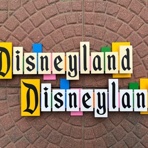 Vintage Disneyland Entrance Sign Without Flags