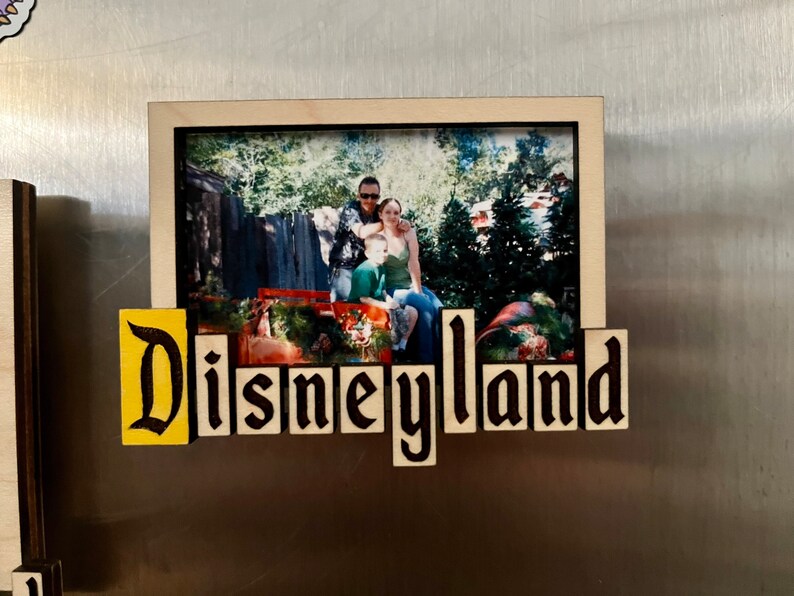 Disneyland Sign Photo Frame Magnet Horizontal