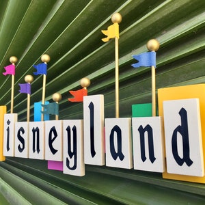 Vintage Disneyland Entrance Sign 12 image 3