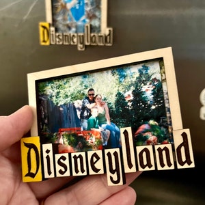 Disneyland Sign Photo Frame Magnet Bild 6