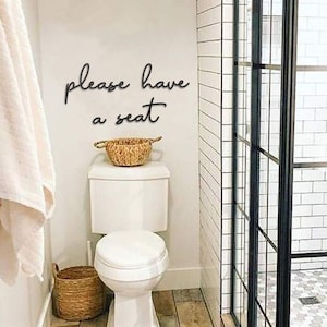 Decoración de pared para baño con texto "Por favor, siéntese", letrero divertido para baño y decoración de pared de estilo rústico.