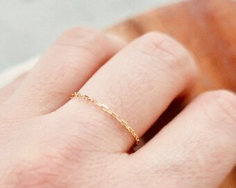 Dainty 10k Gold Chain Ring - Stackable Rectangular Link Ring