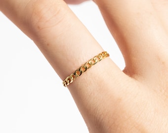 Solid Gold Curb Chain Ring – 10K or 14K Gold, Handmade