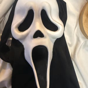 EU "Gen 1" omformad spökmask