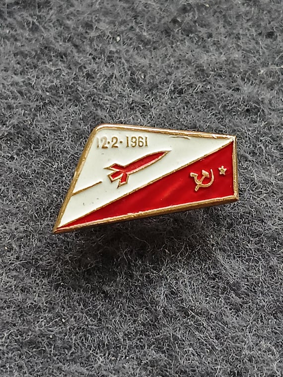 First Human Space Flight Rocket Yuri Gagarin Firs… - image 1