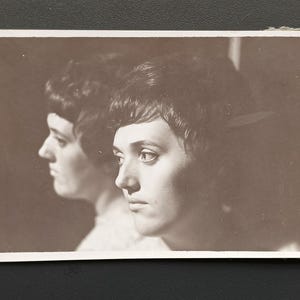 Woman Girl Portrait Mirror Reflection Woman Vintage photo